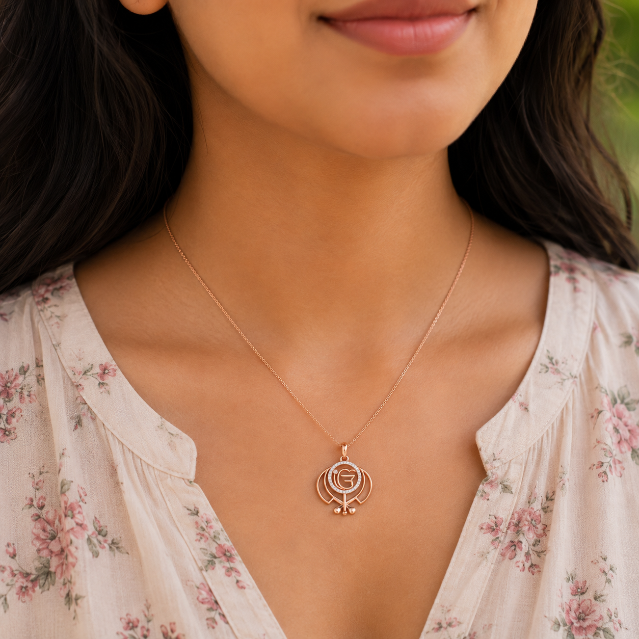 DIVINE AUMKAR GUARDIAN PENDANT - Image 4