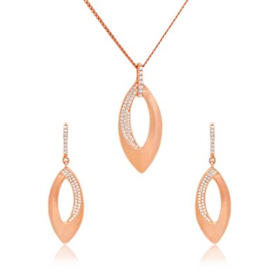 Marquise Radiance Diamond Pendant Set