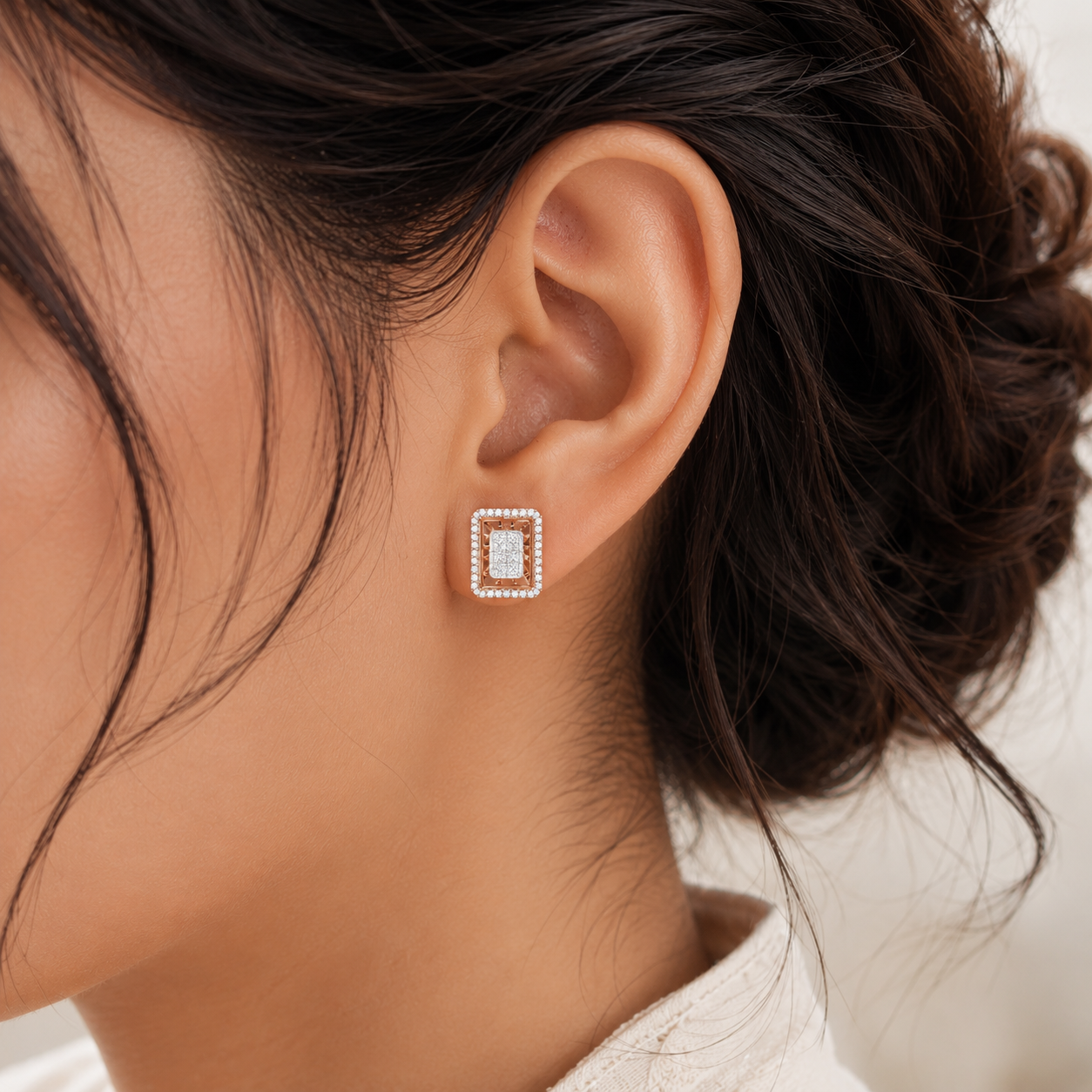 RECTANGLE FILIGIREE DIAMOND EARRINGS - Image 4