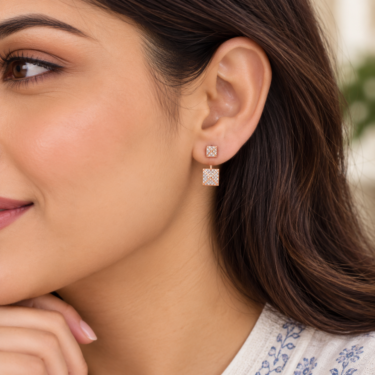 PYRAMID CASCADE EARRINGS - Image 5