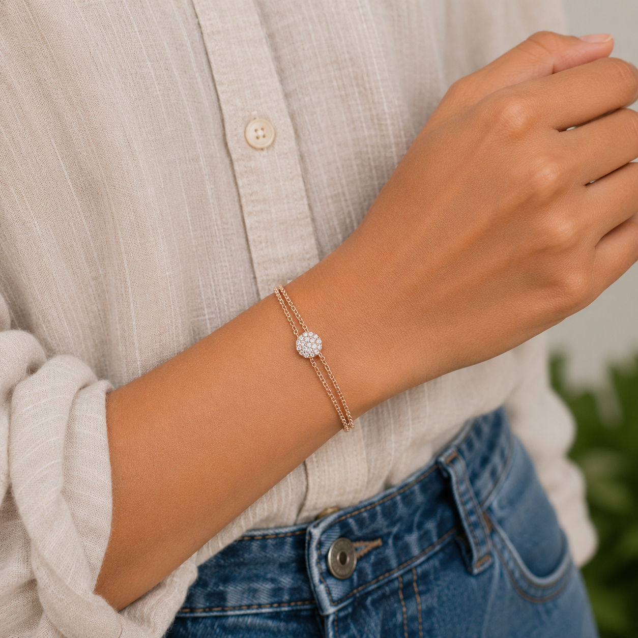 Cluster Sparkle Circle Bracelet - Image 3