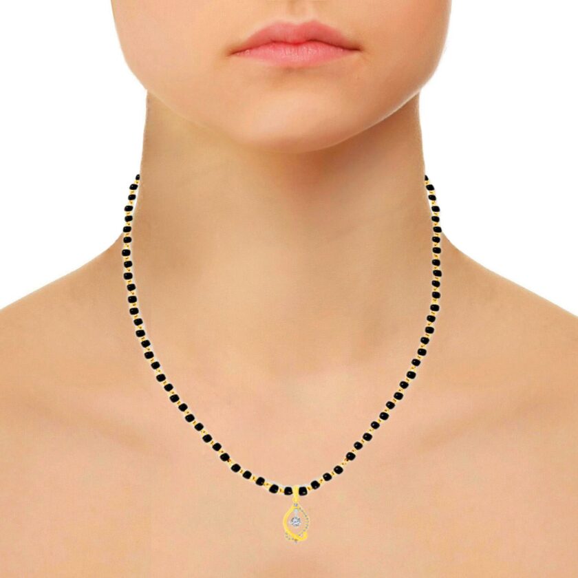 Eternal Bond Diamond-Gold Mangalsutra pendant - Image 3