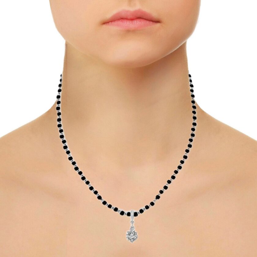 Radiant Solitaire Fusion Mangalsutra pendant - Image 3