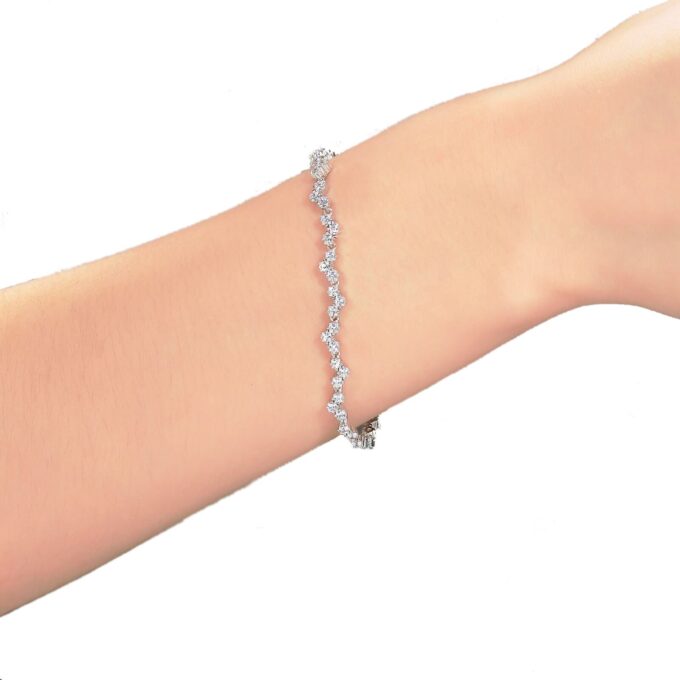 Zigzag Brilliance Diamond Tennis Bracelet